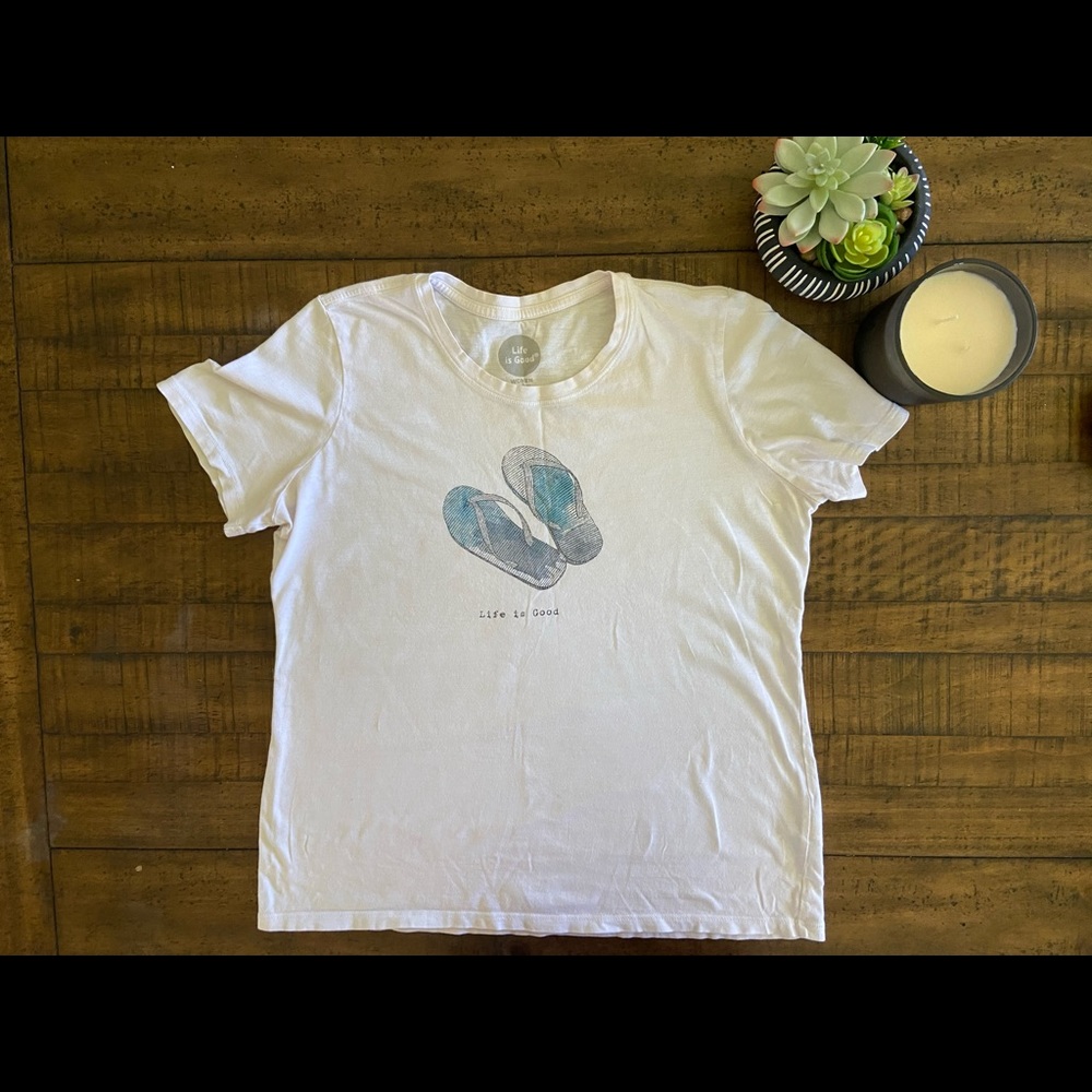 Life is Good size S white tee
